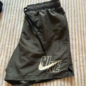Nike Men's Dark Gray Athletic Shorts